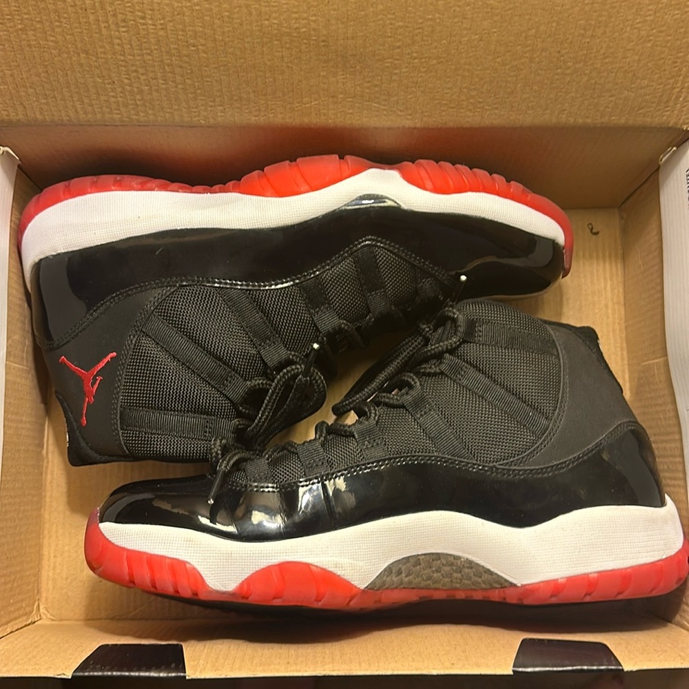 Air Jordan Retro 11 Sneaker ‘Bred’ 2012 -Size 10.5